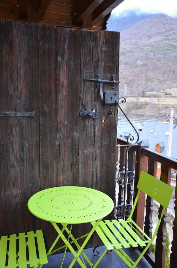 Villa Laurit Bossòst Esterno foto
